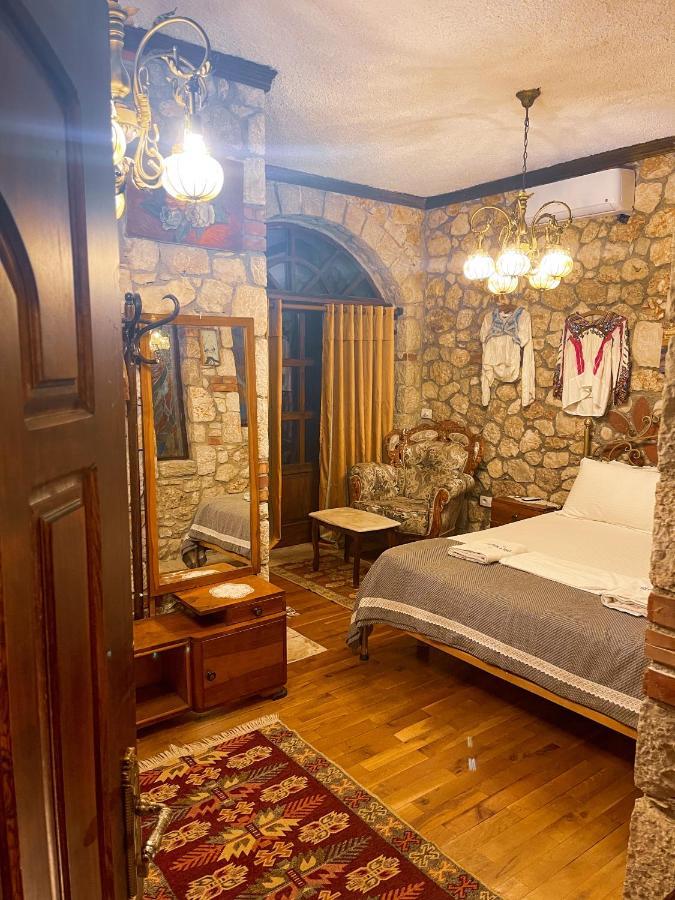Solomon&Sons Hotel เดอร์มี ภายนอก รูปภาพ